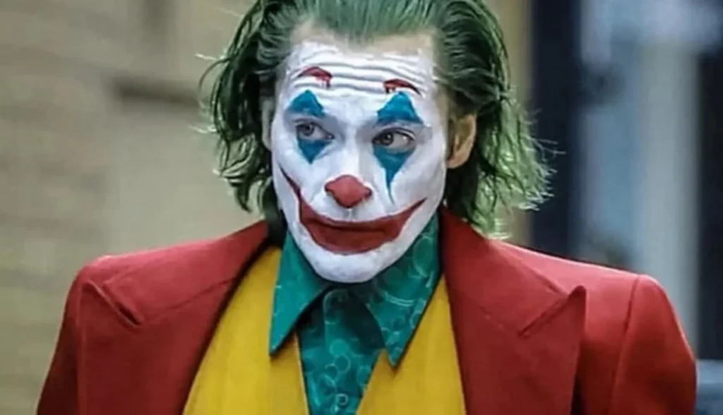 El Joker personaje interpretado por Joaquin Phoenix.